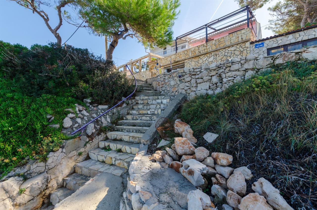 House Barbarina Villa Rogač Екстериор снимка